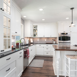 75+ Landhausstil Küchen mit integriertem Waschbecken Ideen & Bilder