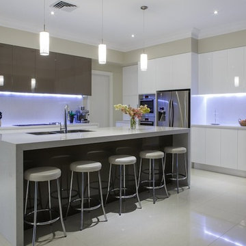 Mount Vernon luxury modern kitchen