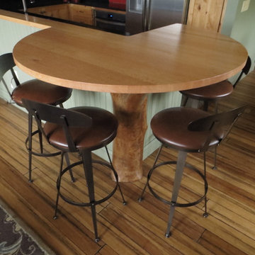 Mount Washington Rustic Ski Condo Renovation