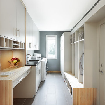 Mud  and laundry rooms