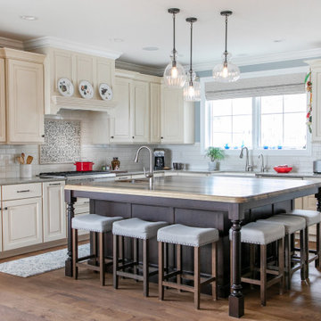 Multifunctional Kitchen Island