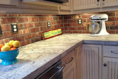 Example of a mountain style kitchen design in Nashville