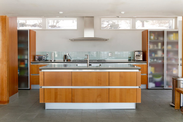 Midcentury Kitchen by Rikki Snyder