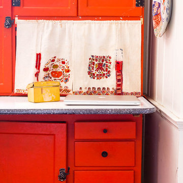 My Houzz: An Antique Cape Cod House Explodes With Color