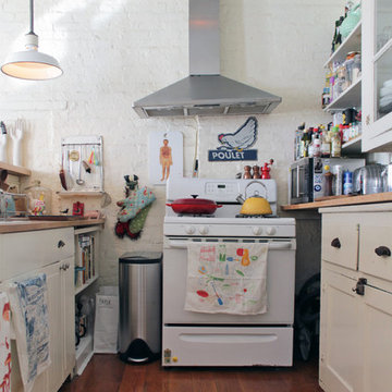 My Houzz: Antiques and curio items add interest to a Brooklyn brownstone