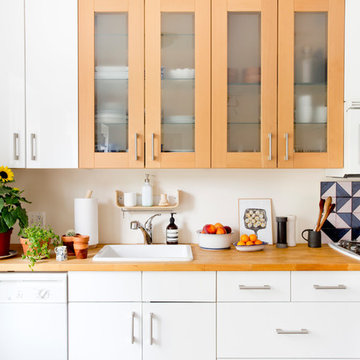 My Houzz: Clean Style Perks Up an Open Brooklyn Apartment