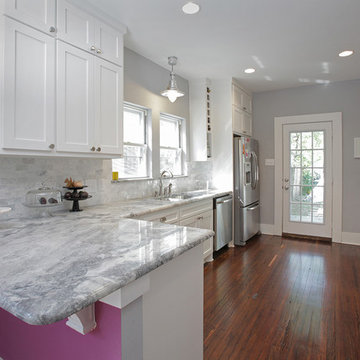 My Houzz: Colorful Hand Painting Bedecks a Creative Home