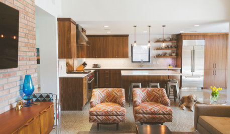 My Houzz: 1955 Texas Ranch Moves On Up With a Modern Addition