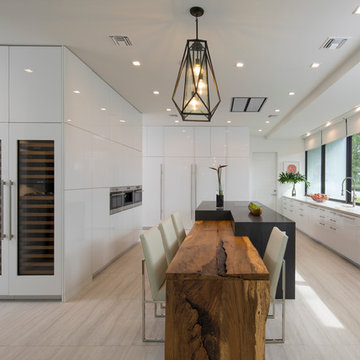 NAHB The New American Home 2017 - Contemporary Kitchen