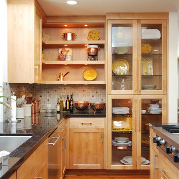 Natural alderwood kitchen