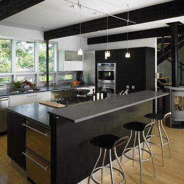 New England Contemporary Kitchen