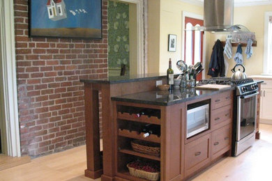 Example of a cottage kitchen design in Ottawa