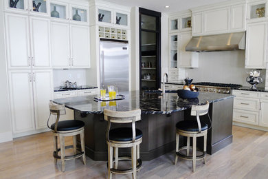 Inspiration for a timeless kitchen remodel in Calgary