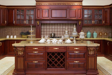 Enclosed kitchen - large victorian u-shaped enclosed kitchen idea in New York with beige backsplash, an island, shaker cabinets, medium tone wood cabinets, quartz countertops and stainless steel appliances
