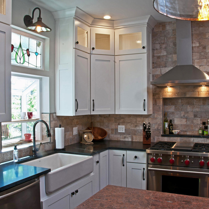 Tile Behind Stove Photos & Ideas Houzz