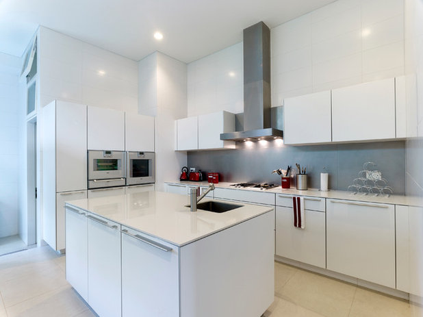Kitchen by Greg Shand Architects