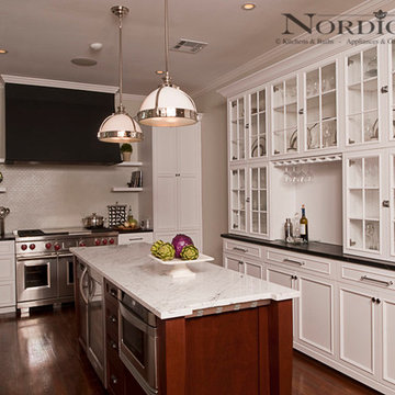 Nordic - Traditional Kitchens