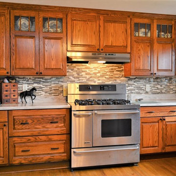North Liberty, IN. Haas Signature Collection. Country Style Oak Kitchen