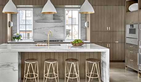 Kitchen of the Week: A Blend of Rustic and Contemporary Styles