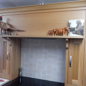 Oak Kitchen and Diner Mantle with Storage