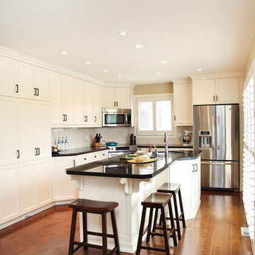 Oak Ridge Kitchen
