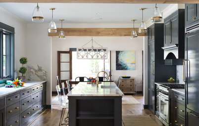 Houzz Tour: A New Farmhouse Suits a Growing Family