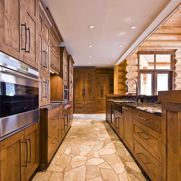 OKANAGAN LOG HOME
