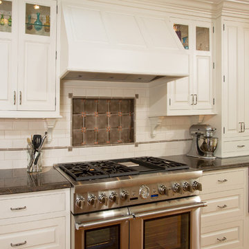 Old Town Alexandria: One-of-a-Kind Kitchen