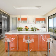 Contemporary Kitchen by Mark English Architects, AIA