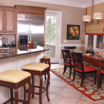 Open Concept Family Friendly Home: Kitchen