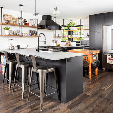 Open-Concept Home Makeover With Pops of Color