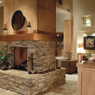 Esempio di una cucina american style di medie dimensioni con ante in legno chiaro, top in rame, elettrodomestici da incasso, ante a filo, pavimento in gres porcellanato e pavimento beige