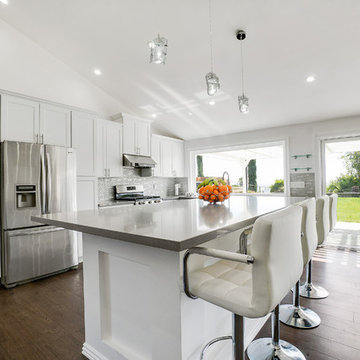 Open Concept Kitchen - Gray Quartz Countertops - Issaquah WA