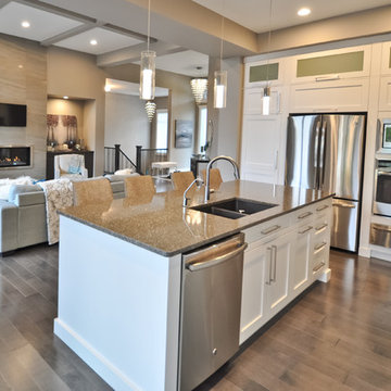 Open Concept Transitional Style Kitchen