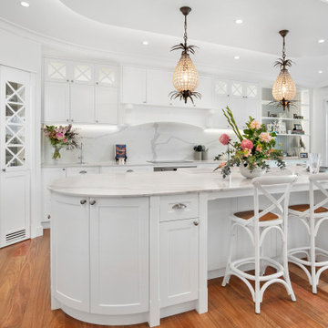 Orana Seaforth - Stunning luxury beach style home