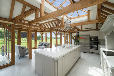 This is an example of a modern kitchen in West Midlands.