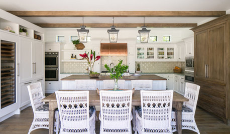 New This Week: 3 Breezy White-and-Wood Dream Kitchens
