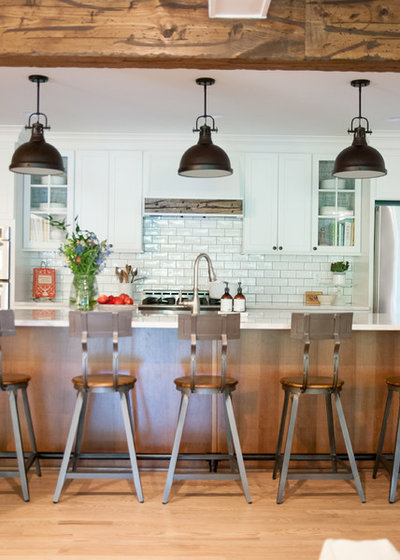 Farmhouse Kitchen by Mossy Living Co.