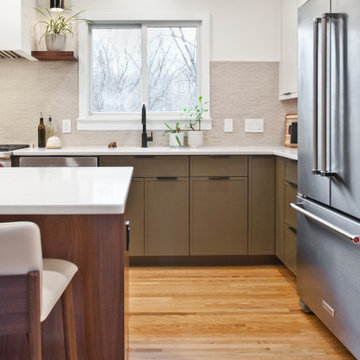 Organic mid century Kitchen