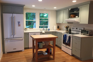 Kitchen - coastal kitchen idea in Boston