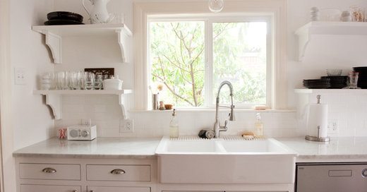 Kitchen Sinks: Easy-Clean, Surprisingly Affordable Ceramic