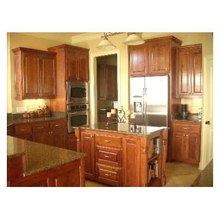 Our Cabinets - Kitchen - New Orleans - by Pristine Cabinets | Houzz