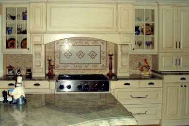 Photo of a classic kitchen in New York.