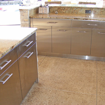 Outdoor Kitchen Entertaining - Grand Ledge, MI