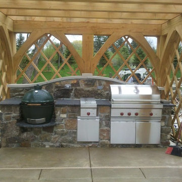 Outdoor Kitchen