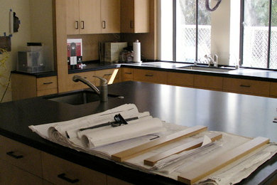 Example of a transitional kitchen design in San Francisco