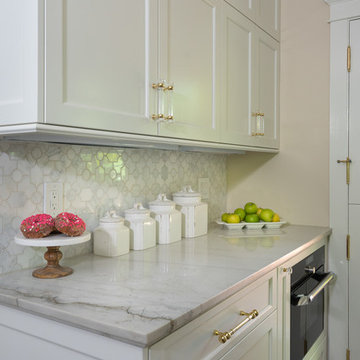 Pacific Palisades Traditional Kitchen