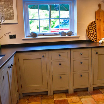 Paddington Handmade In-frame Classic Shaker Kitchen