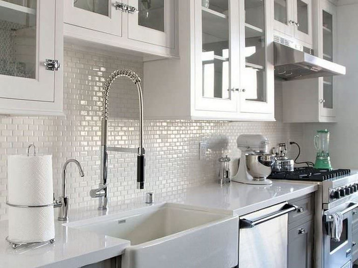 Contemporary Kitchen - Kitchen