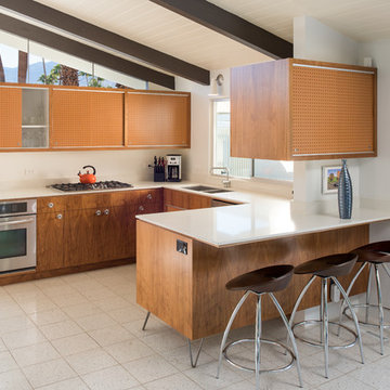 75 Mid-Century Modern U-Shaped Kitchen Ideas You'll Love - September ...